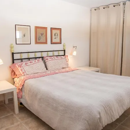 Cozy In With Pool Apartment Torres del Obispo